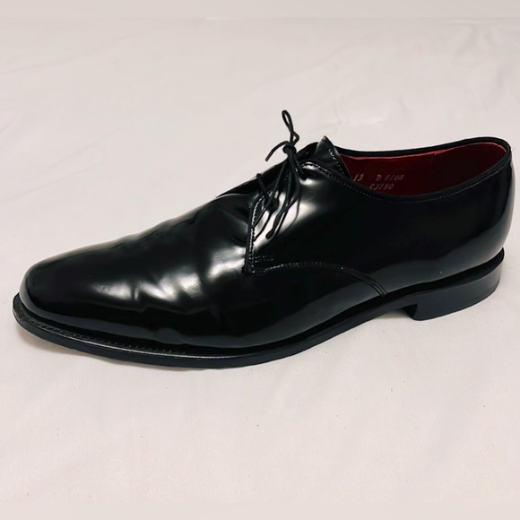 Allen Edmonds Shoes Allen Edmonds Black Leather Almond Toe Formal